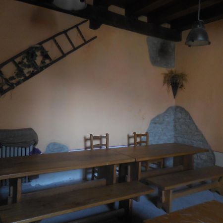 Ostello Podesteria Di Gombola Polinago Ngoại thất bức ảnh