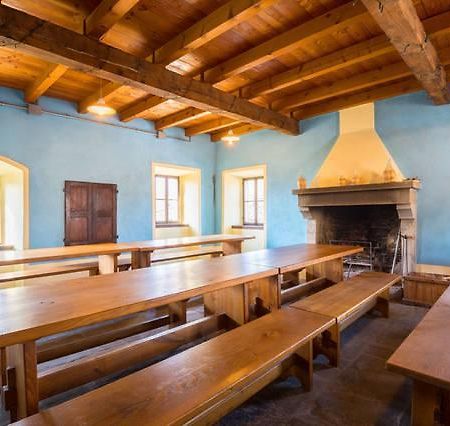 Ostello Podesteria Di Gombola Polinago Ngoại thất bức ảnh